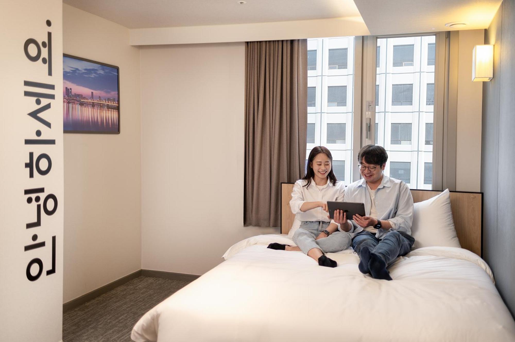 Travelodge Myeongdong Namsan Сеул Екстериор снимка