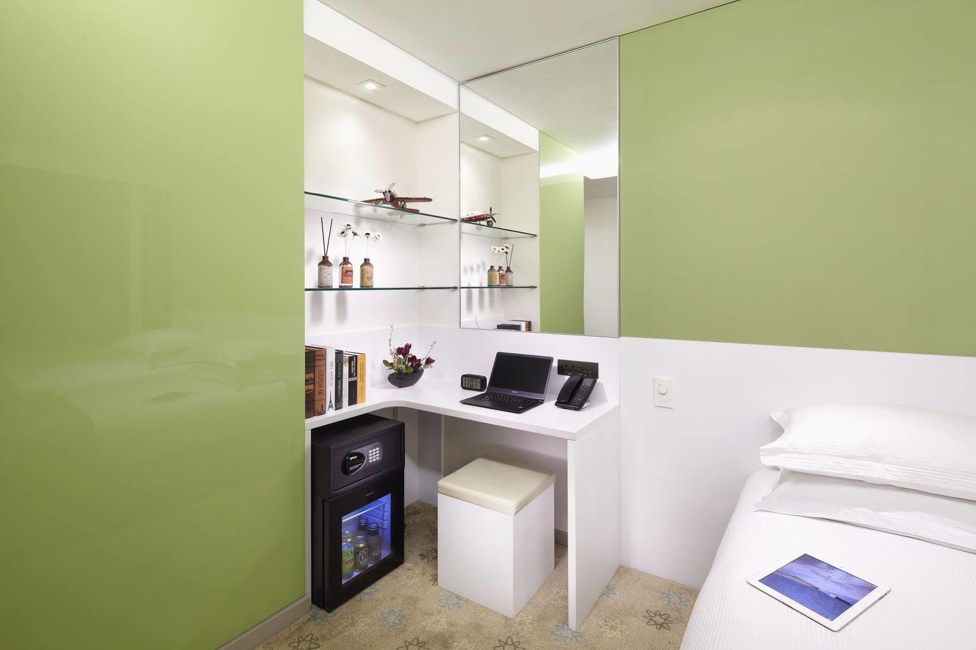 Travelodge Myeongdong Namsan Сеул Екстериор снимка