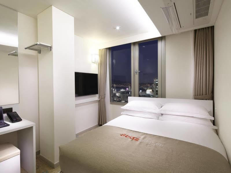 Travelodge Myeongdong Namsan Сеул Екстериор снимка